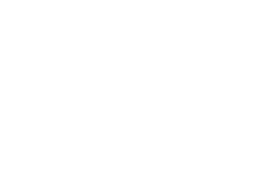 logo candialaurika logo candialaurika